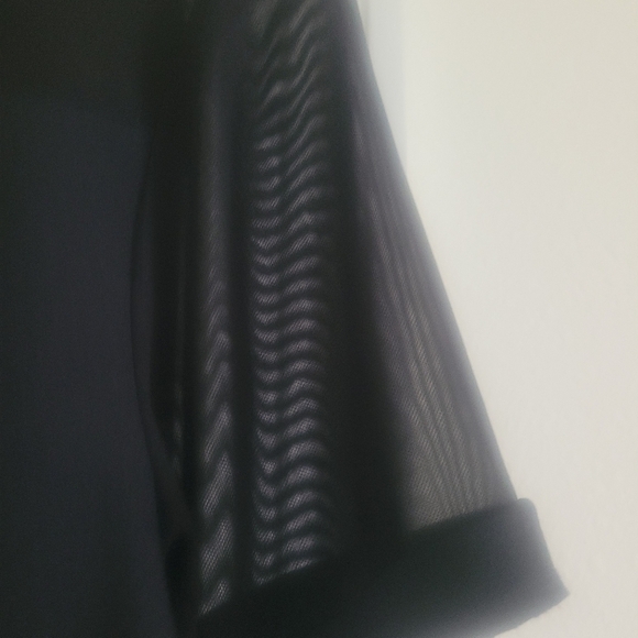 GG blue luxe sport golf top - Picture 4 of 6